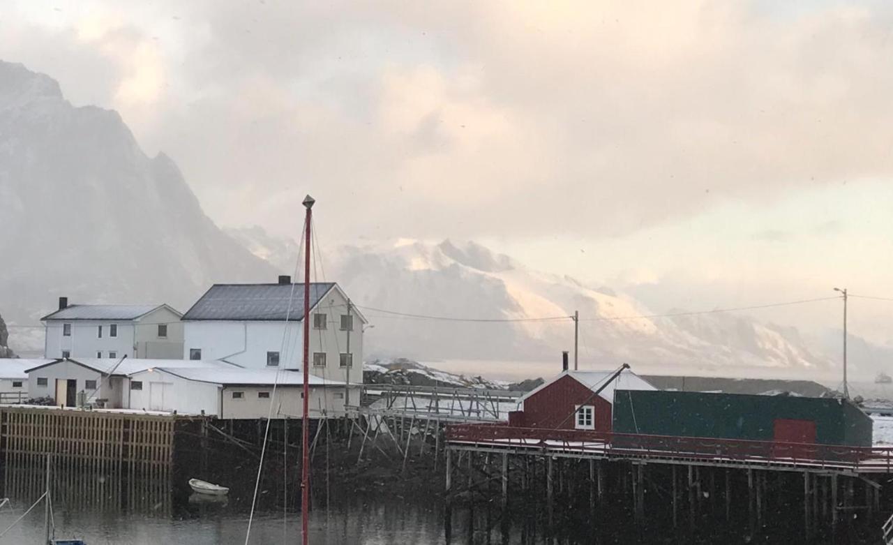 Villa Lurn Sjohus Reine Exterior foto